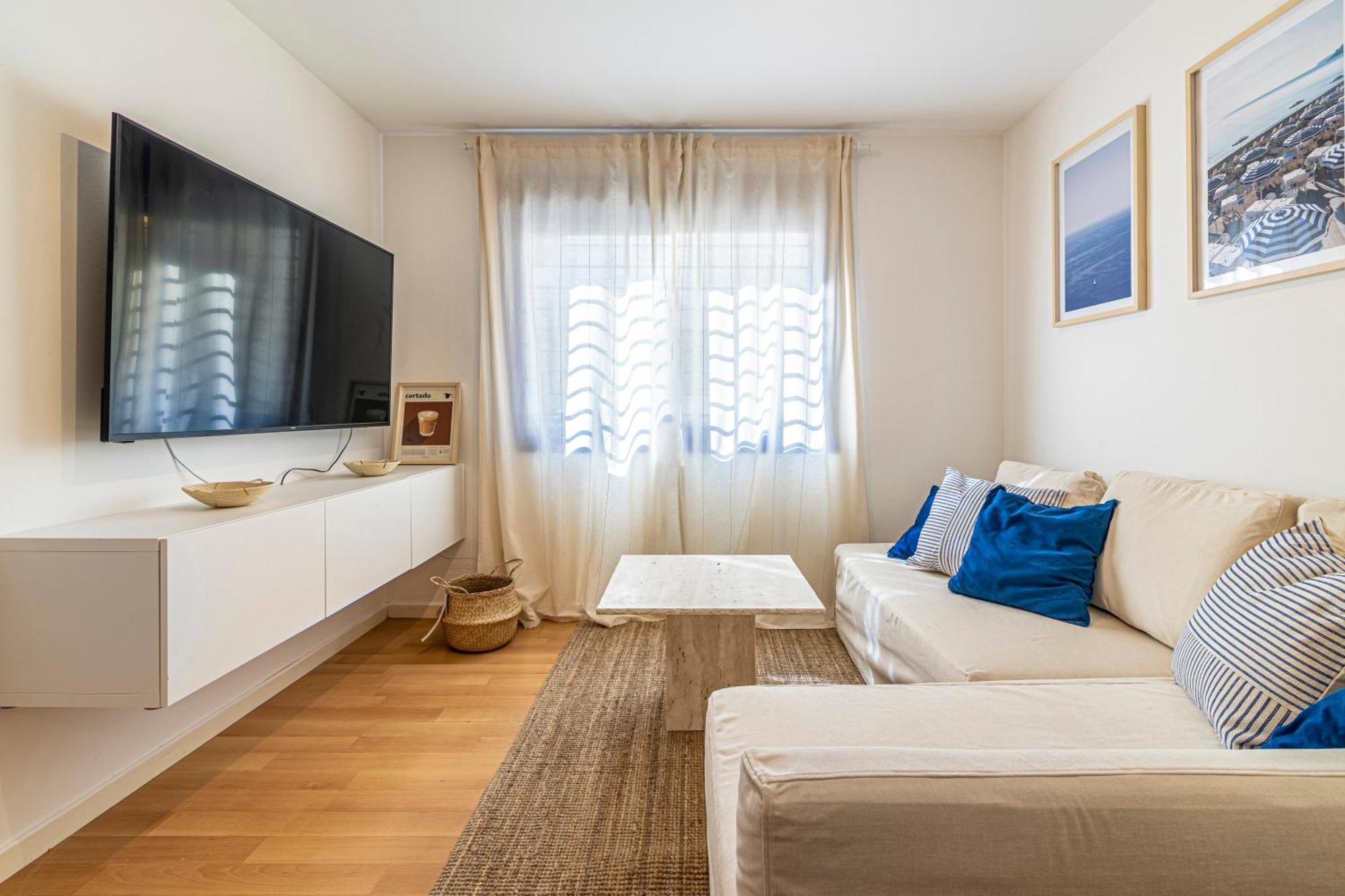Solis Mare Apartments - Pedregalejo Beach Malaga Exterior photo